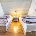 Arosa Feriehus *