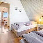 Arosa Feriehus *