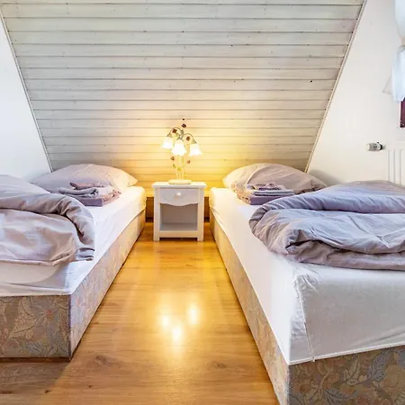 Luett Huss Mit Sauna Dom wakacyjny *