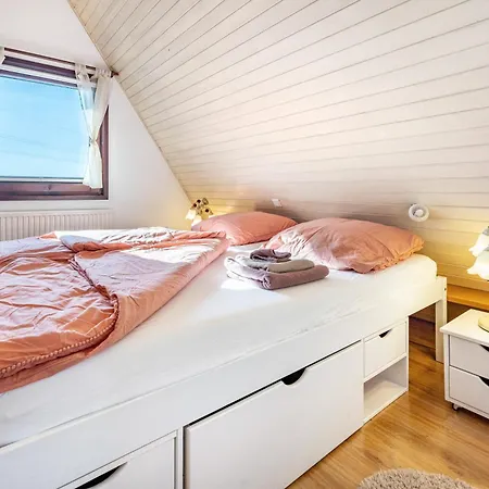 Luett Huss Mit Sauna Bachenbrock