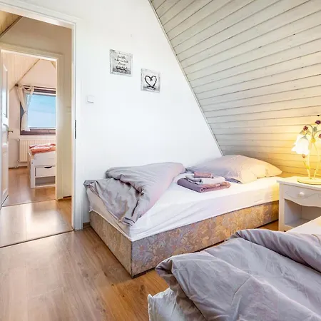 Luett Huss Mit Sauna Dom wakacyjny *