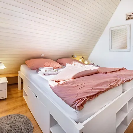 Luett Huss Mit Sauna * Bachenbrock