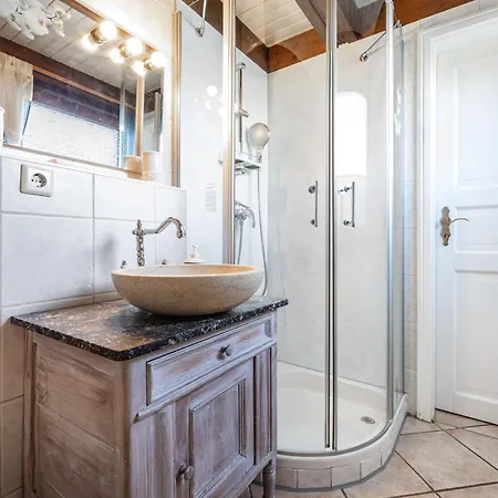 Luett Huss Mit Sauna Dom wakacyjny Bachenbrock